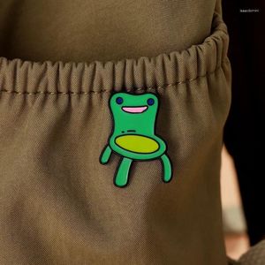 Broches schattige groene kikker ontlasting broche kleding pin decoratie accessoire badge backpack accessoires