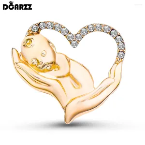 Broches DCARZZ Medische Verloskunde Baby Broche Grote Verloskundige En Moeder Liefde Hart Kristal Pin Revers Badge Sieraden Voor Arts Verpleegkundige