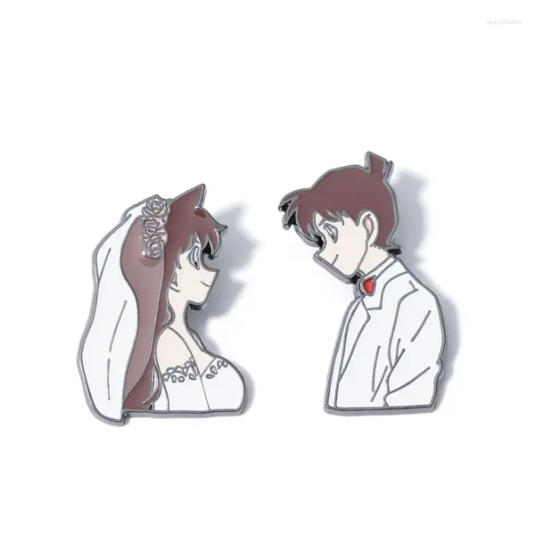 Broches Edogawa Conan insignias de Anime vestido de novia broche de mujer colgante lindo de moda regalo para niños Broches de Metal de alta calidad Mouri Ran