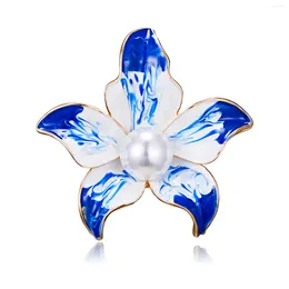 Broches élégantes en forme de fleur bleue, belle plante en émail pour femmes, décoration de robe, bijoux à la mode, cadeau moderne pour dames et filles