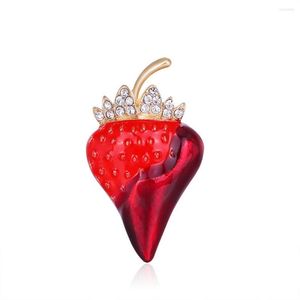 Broches Emaille Rode Kleur Aardbei Voor Vrouwen Zomer Fruit Corsage Party Accessoires Hoed Zak Sieraden Bruiloft Pins