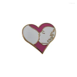 Brooches Carton European and American Rose en forme de cœur Broche créative allaitement maternel Amour Badge de la fête des mères Decoration GI