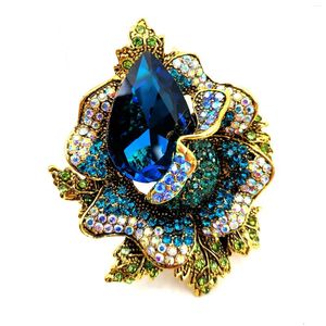 Brooches Fancy Style Ab Accent Crystal Large Rose bleue et broches pour femmes Prom Ball Gala Robe Party Luxury Accessoire