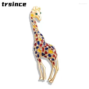 Broches mode legering volledige strass giraffe broche dames meisjes kleding retro creatief ontwerp pin glanzende boetiek suit accessoires