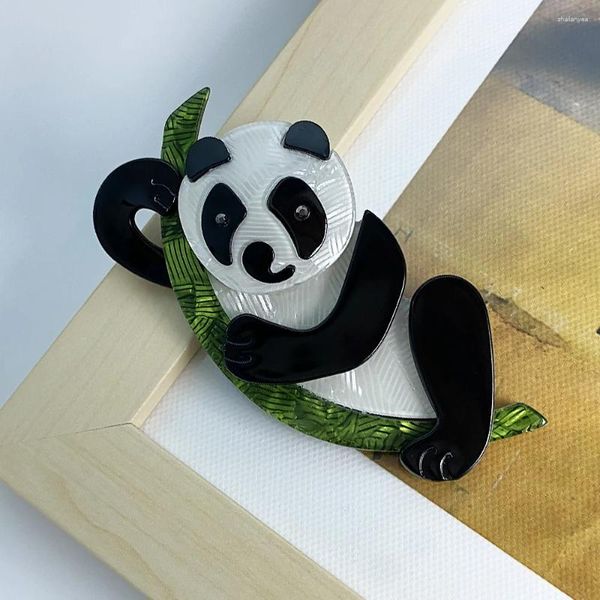 Broches en acrylique faites à la main, Style Animal, pour femmes et enfants, cadeau, manteau, robe, ornement, broche Panda, Badge, vente en gros