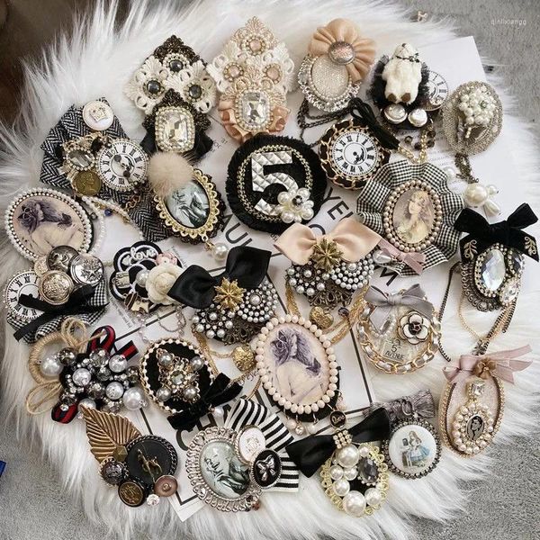 Broches de mode Style coréen Vintage avec nœud en perles pour femmes, Badges à pampilles en cristal exquis, épingles à revers, bijoux rétro élégants