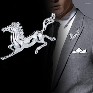 Broches Moda Metal Animal Caballo Broche Pin Traje de hombre Camisa Solapa Pins Ramillete Insignia Joyería de lujo Accesorios de ropa