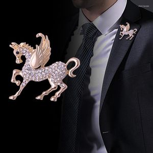 Broches Fashion Rhinestone Crystal Broche Pin Metal Dierlijke Horse Rapel Pins Mens Suit Badge Luxulry Sieraden Accessoires
