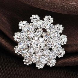 Broches mode glanzende strass sneeuwvlok broche kleine kraag pin kleding hoed tassen decoratie