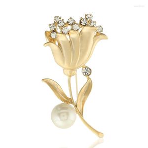 Broches mode femmes bijoux tulipe fleur perle broche mat élégant rétro femmes fête vêtements accessoires