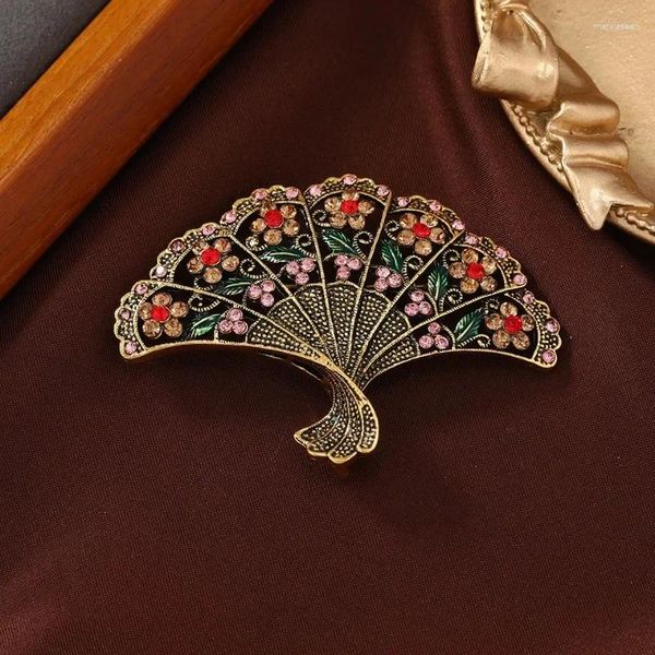 Brooches Broche d'animaux exotiques en émail en cristal à la mode pour les hommes et les femmes robes de mariage de bijoux accessoires d'épingle d'éléphant cadeau