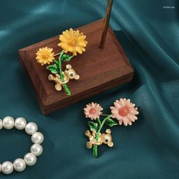 Broches Vrouwelijke Mode Emaille Crystal Leuke Zonnebloem Eekhoorn Voor Vrouwen Luxe Goud Kleur Legering Dier Plant Broche Veiligheidsspelden