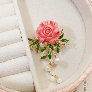 Broches cadeaux de fête, perles de tempérament de luxe, artisanat Vintage, fleur de pivoine rose, accessoires, broches haut de gamme pour femmes