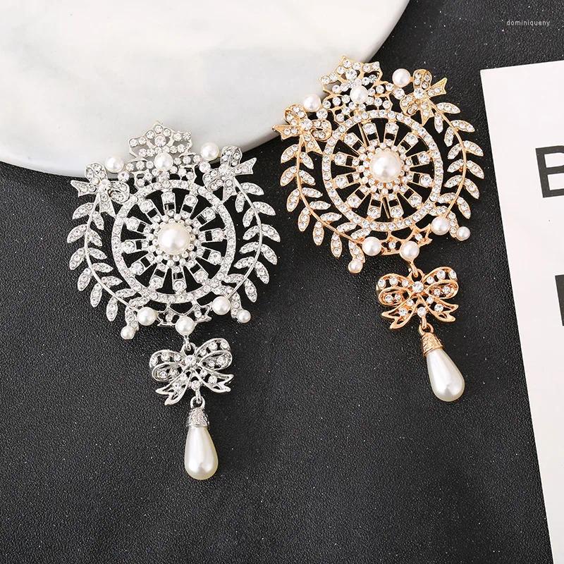 Brooches Floral Simulated Pearl Brooch Pin Crystal Rhinestones Flower Water Drop For Women Bouquet Sweater Scarf Clothing Access