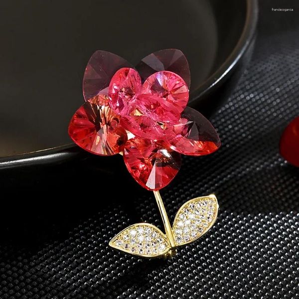 Broches Broche de cristal de fleur pour femmes épingle de mode bouquet en strass et épingles écharpe clip joelry accessoires