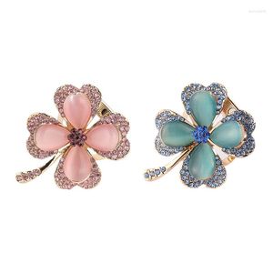 Broches pour strass trèfle à quatre feuilles broche femmes élégant opale écharpe boucle Bouquet épinglettes mariage fête Badge bijoux