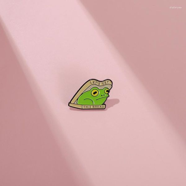 Broches de rana sándwich, alfileres esmaltados personalizados, insignias de solapa de pan Froggy, regalo de joyería divertido de Animal para niños y amigos