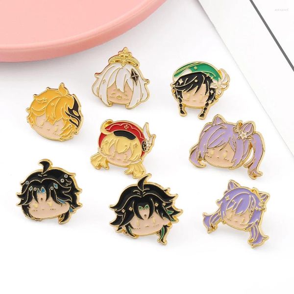 Broches juego Genshin Impact Thoma sacarosa Kaeya Sayu Kamisato Ayaka Cosplay disfraz placa de metal Pin aleación broche accesorios regalo