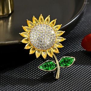 Brooches Gemstone Zircon Sunflower Brooch Fomen Femme Tassel Pin Veste Corsage Coat ACCESSOIRE