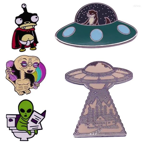 Broches en émail dur, dessin animé ovni étrange Alien lire le papier, sac à dos à revers, chapeau, bijoux cadeaux pour enfants, vente en gros