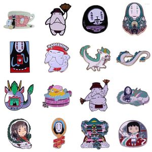 Broches Haute Qualité Anime Figure Collection Épingles En Émail Dur Dragon Radis Dieu Revers Sac À Dos Badges Bijoux Cadeaux En Gros