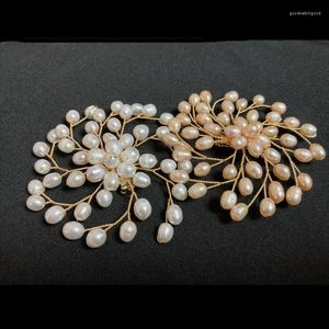 Broches de haute qualité faites à la main perles d'eau douce naturelles perles de riz perlées dames broche élégante mode fête bijoux écharpe broches cadeaux