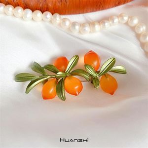 HUANZHI 2023 Herfst Winter Plant Bloemen Bladeren Fruit Oranje Art Vintage Broche Voor Vrouwen Trui Jas Accessoires Sieraden