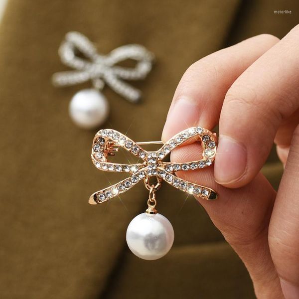 Broches Imitation Perle Strass Broche Femmes Élégant Cercle Bijoux Arc Pins Fête De Mariage Cadeau De Mode Baroque Accessoires