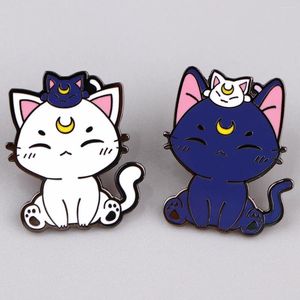 Broches kawaii cat cartoon anime harde email pins revers voor rugzak badge sieraden kleding accessoires verjaardag cadeau