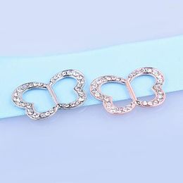 Broches mode coréenne Simple femmes papillon strass écharpe boucle broche Clip coeur forme châle charmant cadeau bijoux