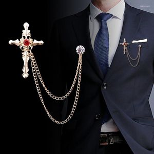 Broches Koreaanse high-end metalen kruisbroche kristal strass Regestone kwastje ketting revers pin mode herenpak badge voor vrouwelijke accessoires