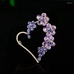 Broches coréennes romantiques romantiques en forme de cœur violet luxe incrusté zircon sweet conception chou-pweater broche piétiner les accessoires