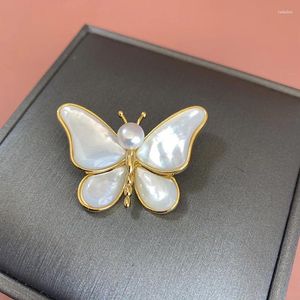 Broches de luxe perle blanc papillon broche exquise insectes broches Corsage femme cadeau de fête