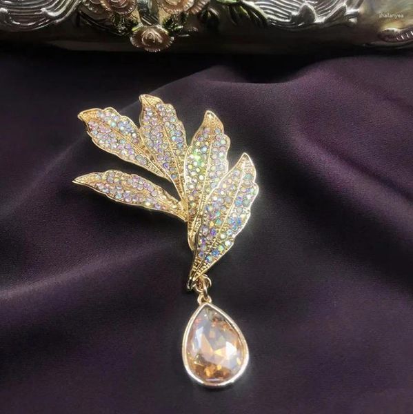 Broches Ly conçu Vintage élégant feuille d'or broche de luxe strass robe Art déco grande broche bijoux accessoires