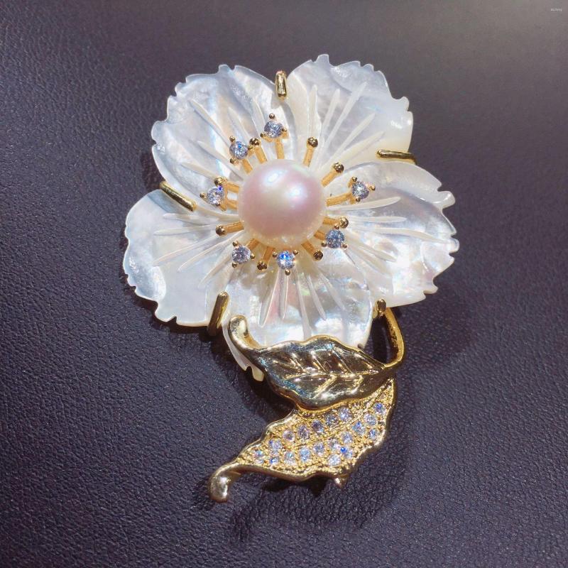 Brosches meibapj 9-10mm naturligt sötvatten pärla snäckskal blomma brosch för kvinnor fina mode bröllop smycken fabrikspris