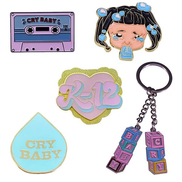 Broches Melanie Martinez Broche Keychain Soap Cry Baby Building Blocks K12 Lapel Pin Mejor accesorio para fanáticos de la música!