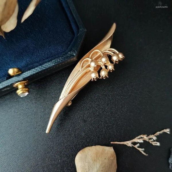 Broches Middle Ancient Style Temperament pastoral Lily of the Valley Brooch Golden Leaf Plant Bijoux Accessoires