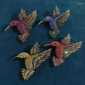 Broches morkopela delicate Crystal Rhinestone Hummingbird broche vrouwen kleurrijke kingfisher dieren pin sieraden geschenken voor meisje