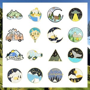 Broches de montagne en émail, Collection d'insignes d'arbre de Camping, lac, forêt, cadeau pour les amoureux des voyages d'aventure