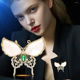 Broches Natural Shell Rhingestone Butterfly for Women Abel Pins Elegant Party Clothe