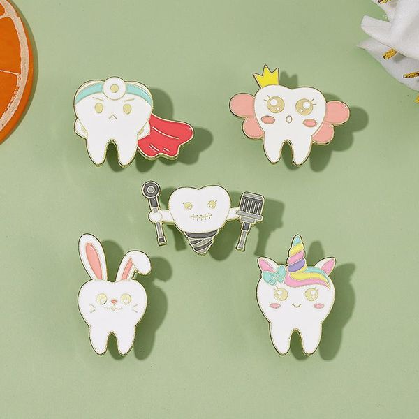 Broches santé bucco-dentaire émail broches personnalisé fée des dents dentiste revers Badges amusant Implant dentaire bijoux cadeau pour enfants amis