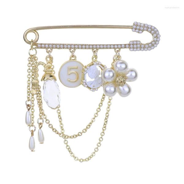 Broches perle numéro 5 broche vêtements pour femmes broche luxe gland fleur accessoires homme cadeau bijoux