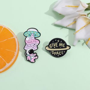 Broches Pin voor Vrouwen Mannen Grappige Badge en Pins voor Kleding Doeken Tassen Decor Leuke Spaceman UFO Emaille Metalen Sieraden Cadeau voor Vrienden Groothandel