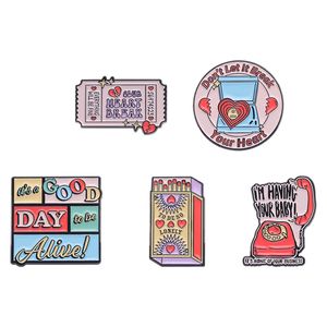 Broches Pin voor Vrouwen Mannen Grappige Matchboxes Telefoon Brief Vintage Badge en Pins voor Jurk Kleding Tassen Decor Leuke Emaille Metalen Sieraden Cadeau voor Vrienden Groothandel