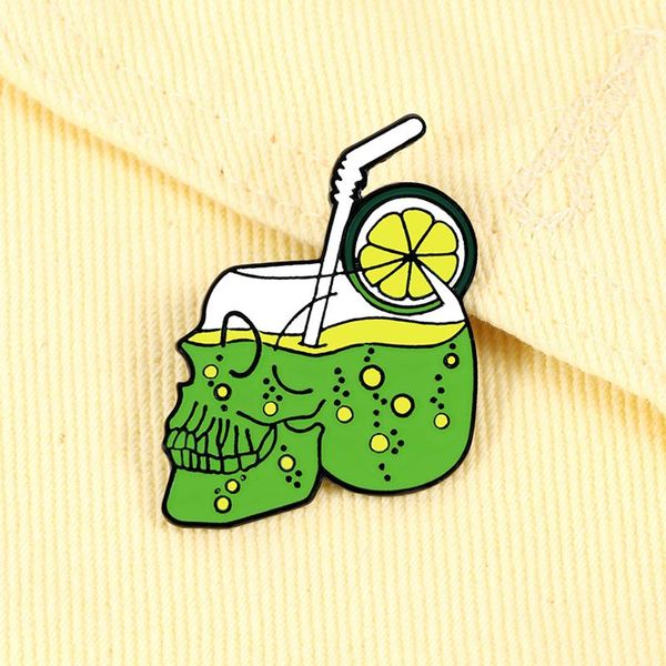 Broches Broches Creative Boisson Crâne Tasse Dessin Animé Citron Vert Jus Eau Pétillante Émail Vacances Plage Punk Bijoux Insignes De Revers