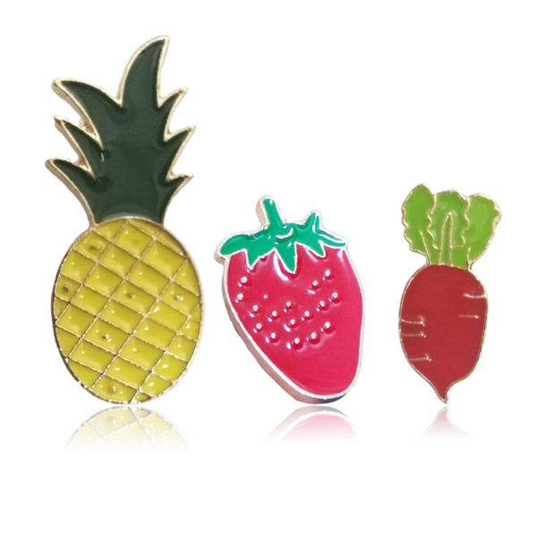 Broches Pins Piña Fresa Rábano Esmalte Pin Botón de fruta de dibujos animados Insignia Regalo para amigos Solapa Hebilla Joyas divertidas