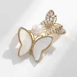 Broches pomlee 2023 blanc beaux broches papillon broche qualité émail ainmal année de créateur bijoux cadeau pyrrhula
