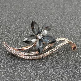 Broches Qianraq 5 hojas flor cristal broche insignia pin aguja pecho de mujer para ramo de boda