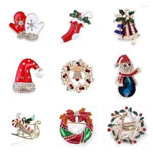 Broches Retro árbol de Navidad broche zapatos anciano corona nieve campana Pin mujer fiesta alce regalo