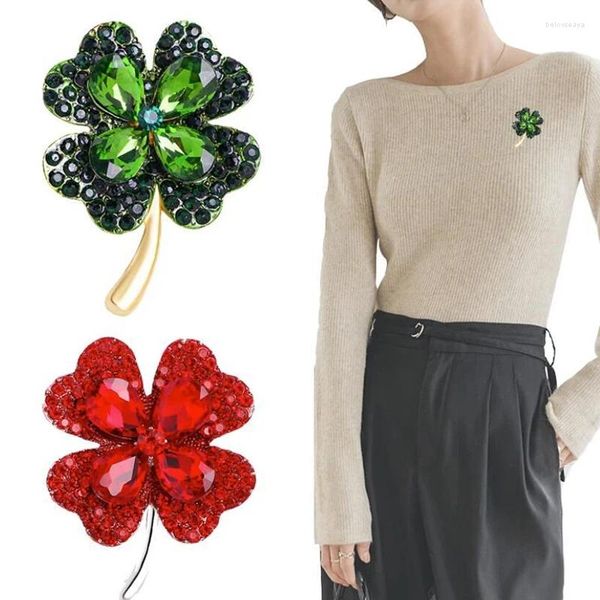 Broches trèfle en strass pour femmes, couleur verte et rouge, bijoux de plante de santé de paix